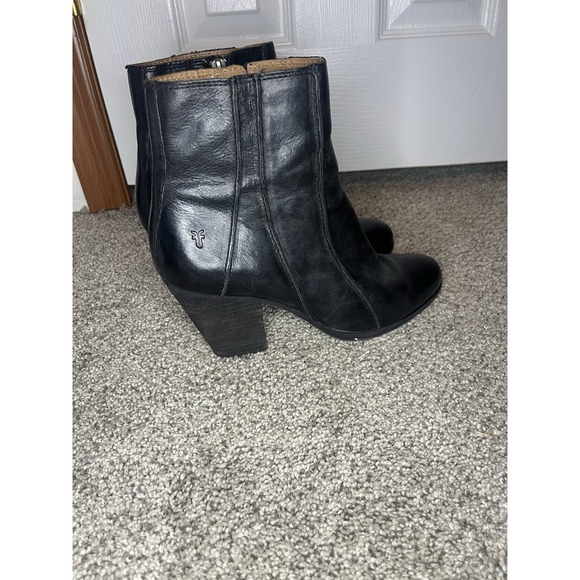 Frye Ankle Booties Block Heel Leather Round Toe Black Size 10M Side Zip Western‎ - Picture 5 of 8